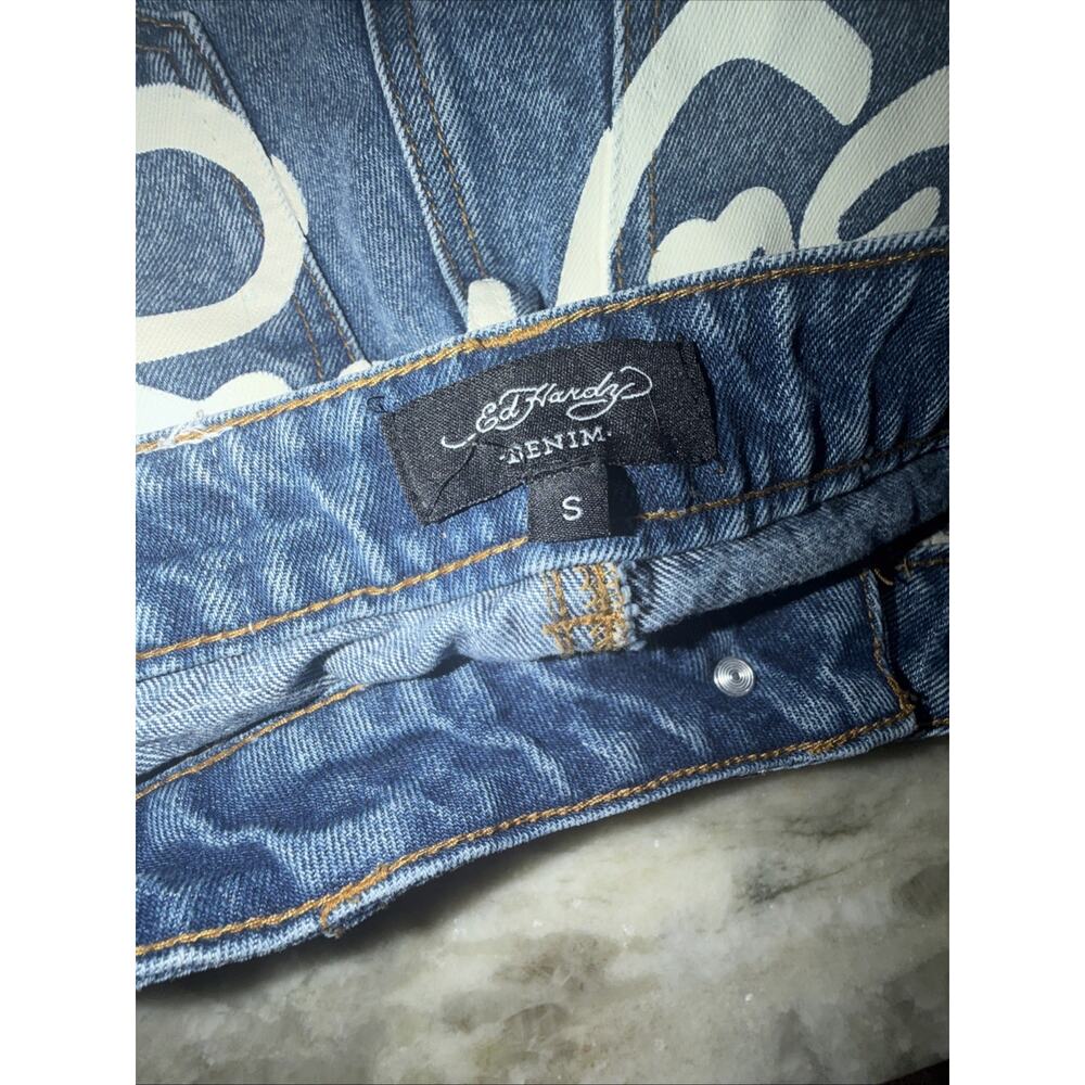Ed Hardy Flame Skull Denim Jean Shorts Womens Size Small Wash Y2K Grunge (N27) - Picture 3 of 4